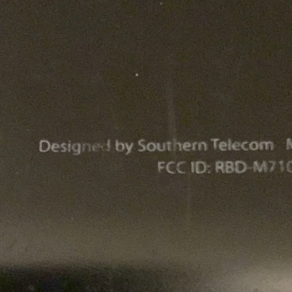 Emerson Tablet Model #EM756 Tablet 7” (Needs touchscreen replaced)